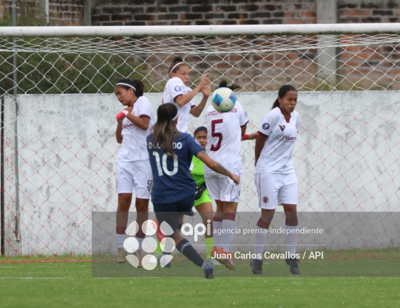 FBL-SUPERLIGA-LEONES-VINOTINTO FC