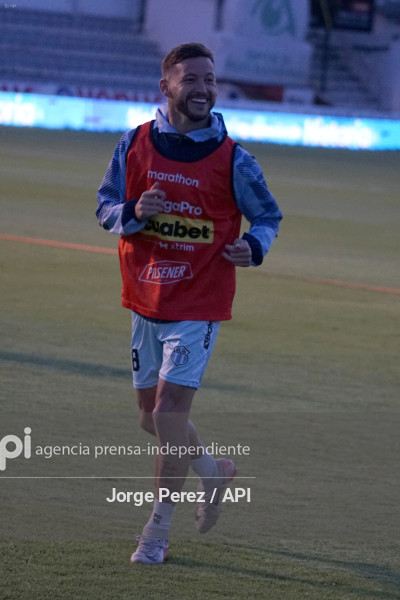 FBL LIGA PRO MACARA VINO TINTO
