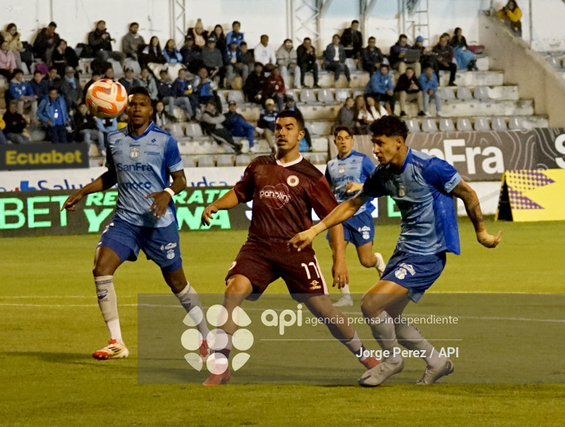 FBL LIGA PRO MACARA VINO TINTO