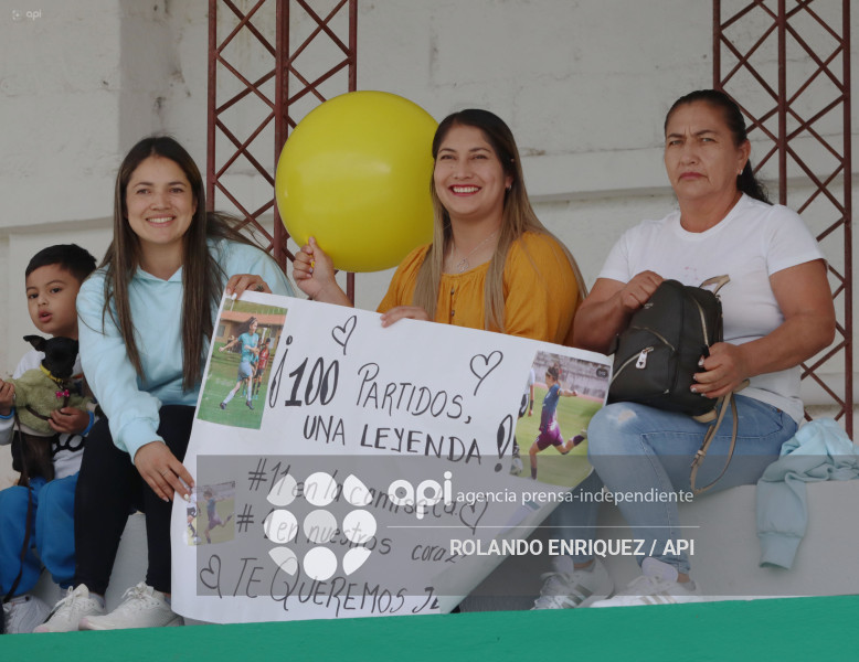 FBL SUPERLIGA FEMENINA ESPUCE  VS NANAS