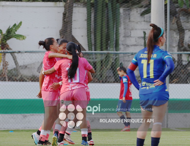 FBL SUPERLIGA FEMENINA ESPUCE  VS NANAS