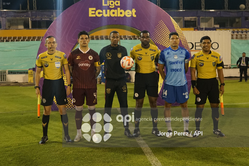 FBL LIGA PRO MACARA VINO TINTO