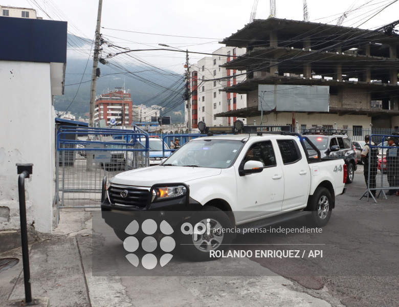GLAS RECONSTRUCCION MANABI