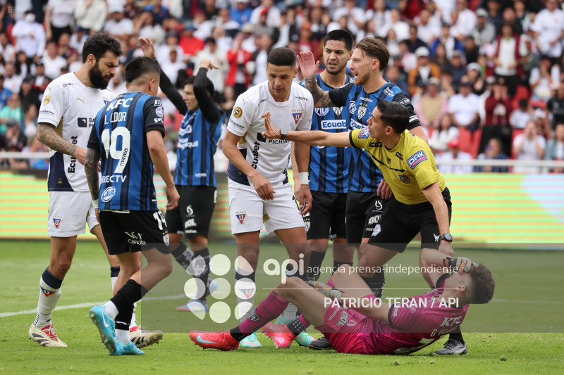FBL LIGA PRO LDUQ LIGA DE QUITO VS IDV INDEPENDIENTE DEL VALLE