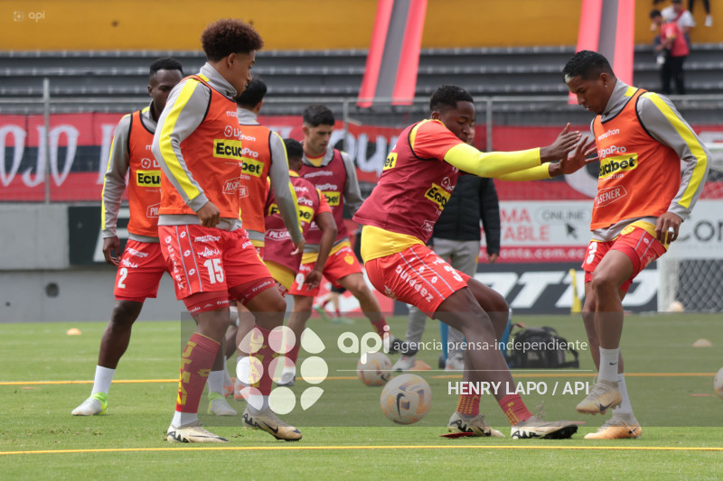 FBL LIGAPRO AUCAS VS CUENCA