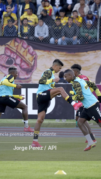 FBL LIGA PRO MUSHUC RUNA BARCELONA