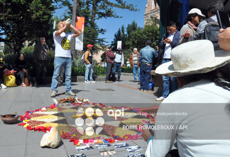 CUENCA-ACCIONES EN DEFENSA DE KIMSACOCHA