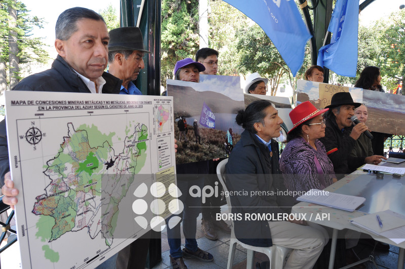 CUENCA-ACCIONES EN DEFENSA DE KIMSACOCHA