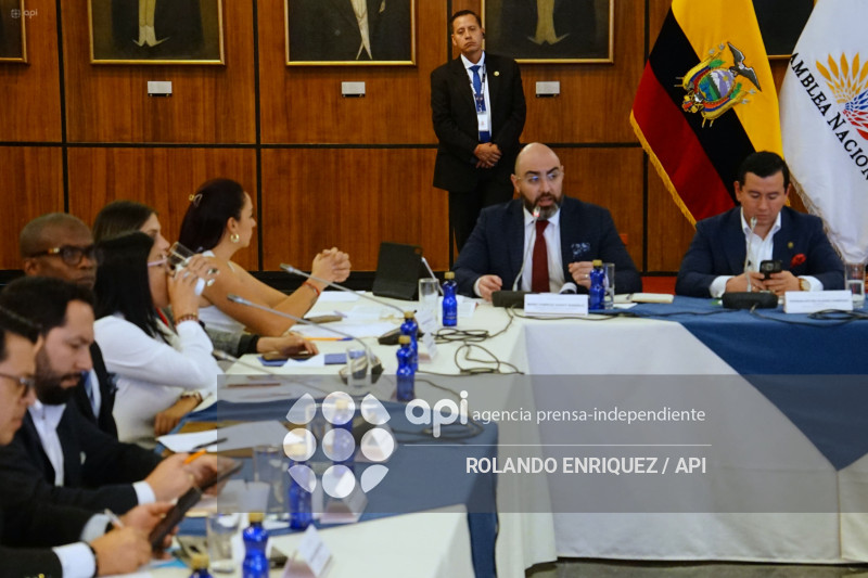 MARIO GODOY ASAMBLEA