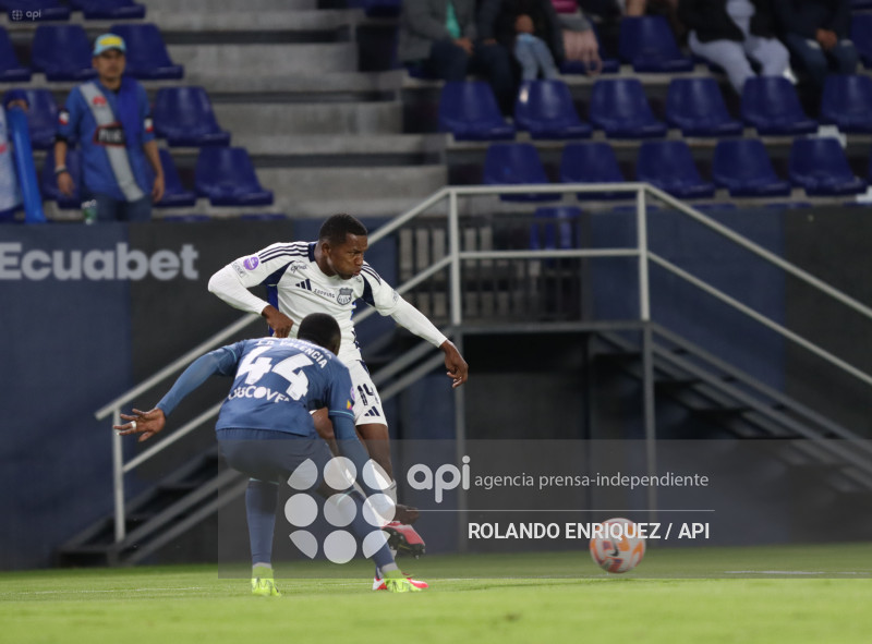 FBL LIGA ECUABET CATOLICA VS EMELEC