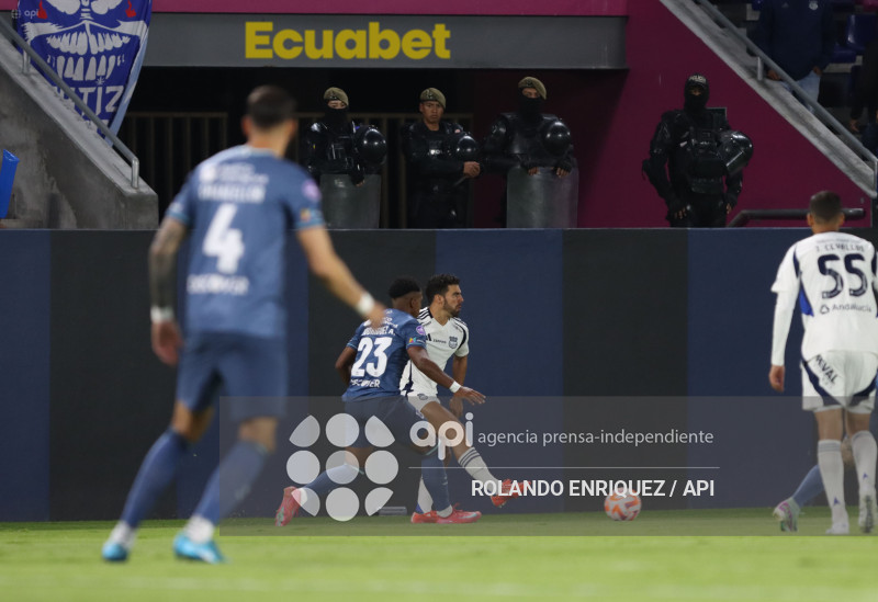 FBL LIGA ECUABET CATOLICA VS EMELEC