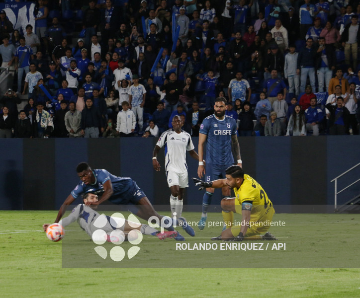 FBL LIGA ECUABET CATOLICA VS EMELEC