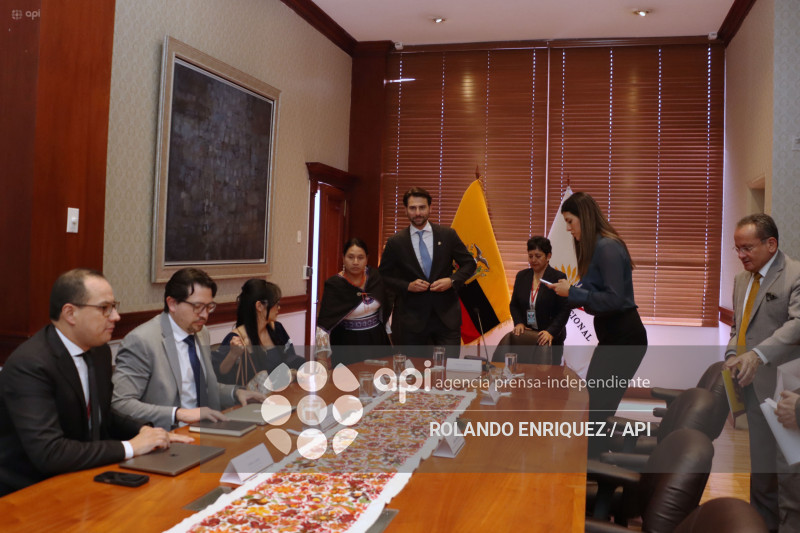 REUNION CAL ASAMBLEA