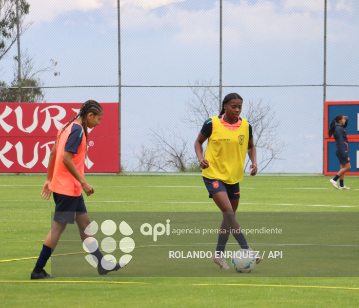 FBL ENTRENAMIENTO SELECCION FEMENINA
