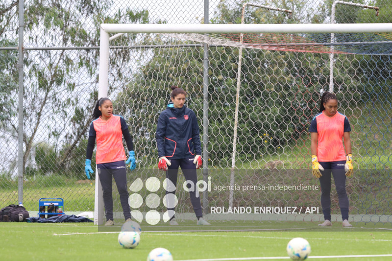 FBL ENTRENAMIENTO SELECCION FEMENINA