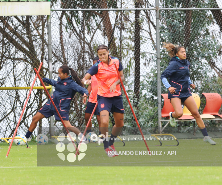 FBL ENTRENAMIENTO SELECCION FEMENINA