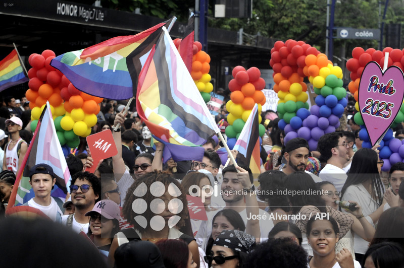 GYE-MARCHA-LGBTI