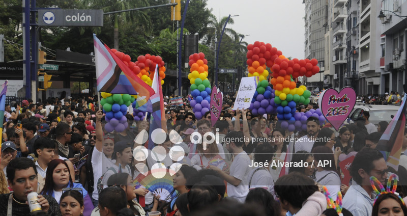 GYE-MARCHA-LGBTI
