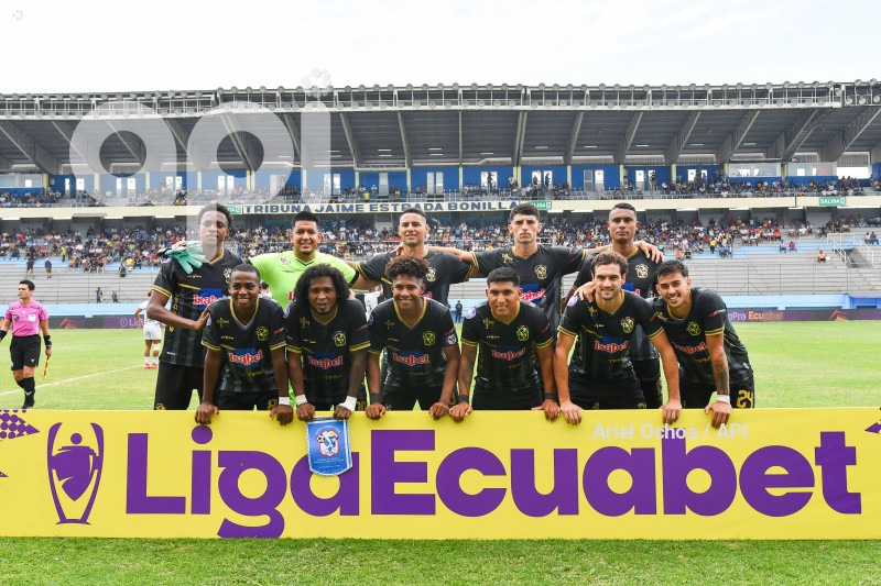 FBL-LIGAPRO-DELFIN-MANTA