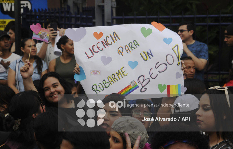 GYE-MARCHA-LGBTI