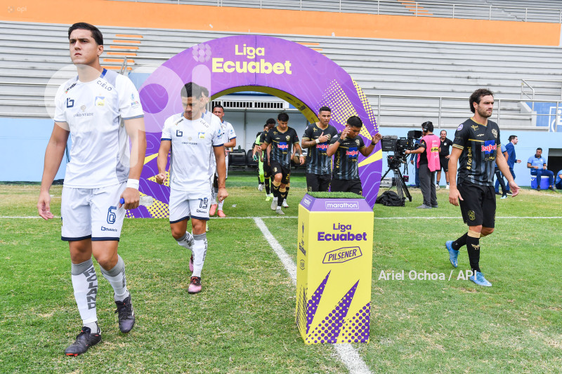 FBL-LIGAPRO-DELFIN-MANTA