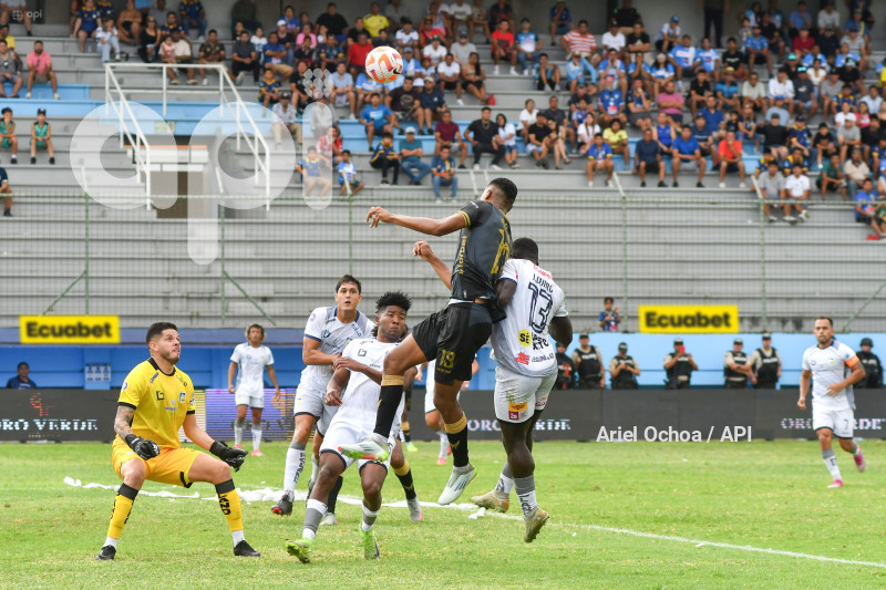 FBL-LIGAPRO-DELFIN-MANTA
