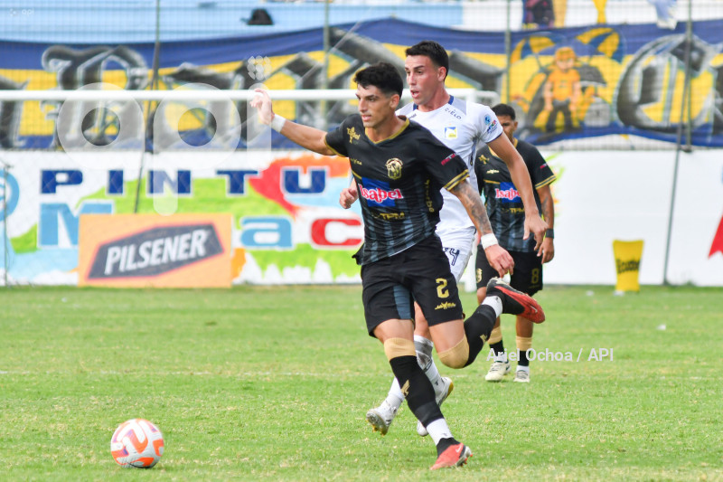 FBL-LIGAPRO-DELFIN-MANTA