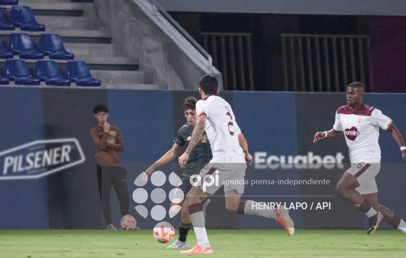 FBL LIGAECUABET VINOTINTO VS AUCAS
