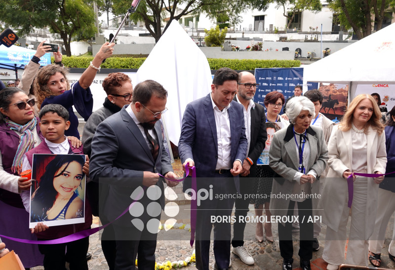 CUENCA-MEMORIAL POR LAS VICTIMAS DE FEMICIDIO