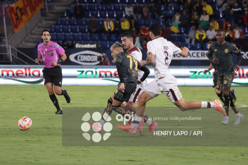 FBL LIGAECUABET VINOTINTO VS AUCAS