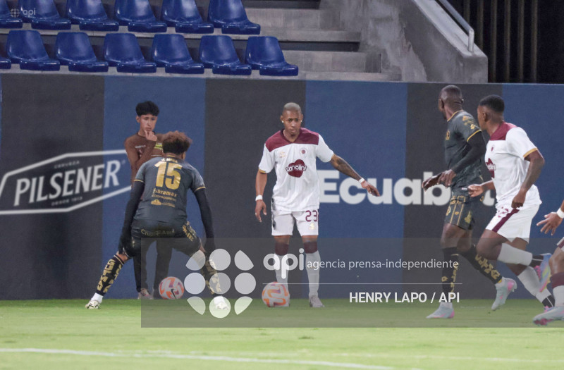 FBL LIGAECUABET VINOTINTO VS AUCAS