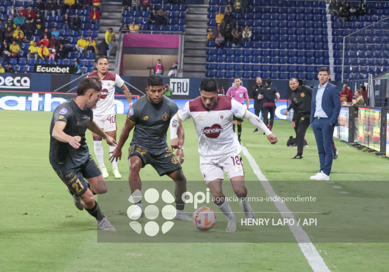 FBL LIGAECUABET VINOTINTO VS AUCAS