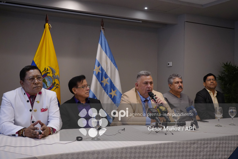 GYE-MEDICOS DEL GUAYAS