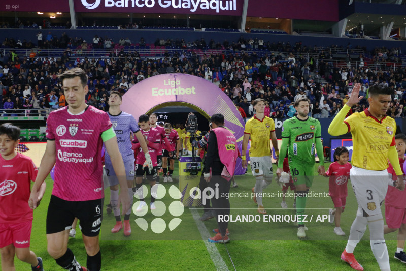 FBL LIGA ECUABET INDEPENDIENTE VS BARCELONA