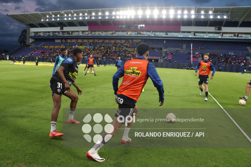 FBL LIGA ECUABET INDEPENDIENTE VS BARCELONA