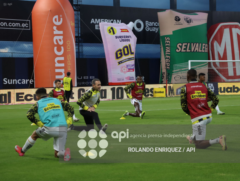 FBL LIGA ECUABET INDEPENDIENTE VS BARCELONA