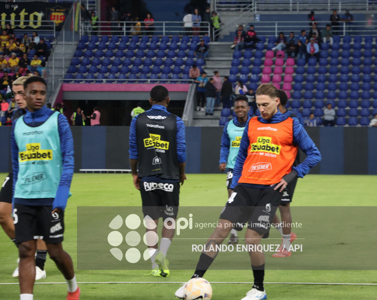 FBL LIGA ECUABET INDEPENDIENTE VS BARCELONA