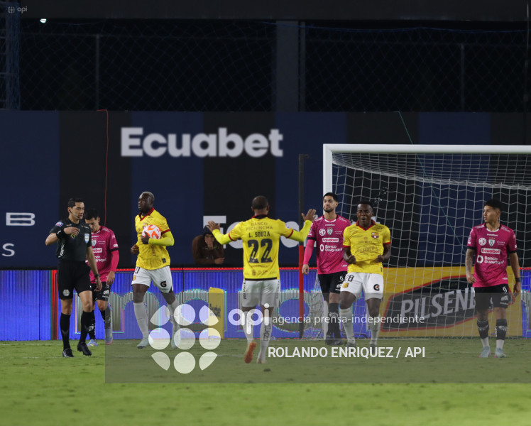 FBL LIGA ECUABET INDEPENDIENTE VS BARCELONA