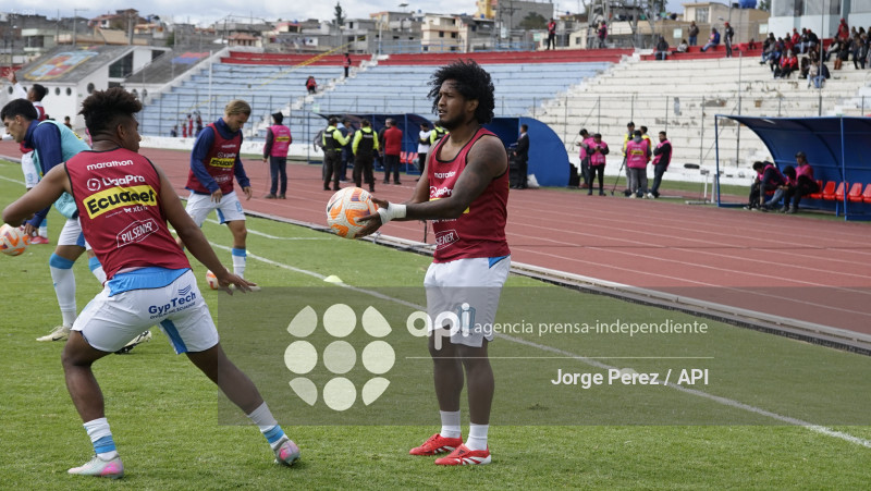 FBL LIGA ECUABET NACIONAL MANTA