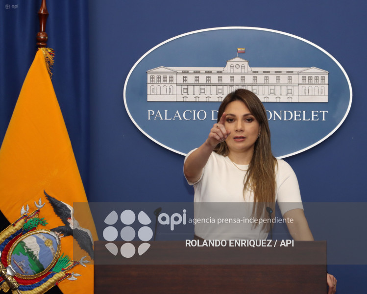 CAROLINA JARAMILLO VOCERA CARONDELET