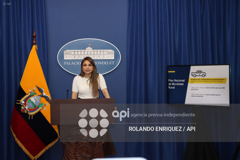 CAROLINA JARAMILLO VOCERA CARONDELET