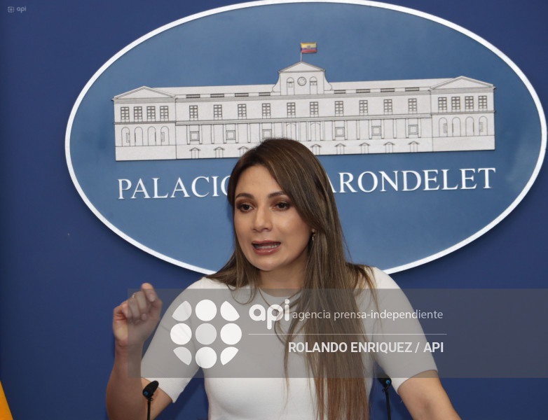 CAROLINA JARAMILLO VOCERA CARONDELET