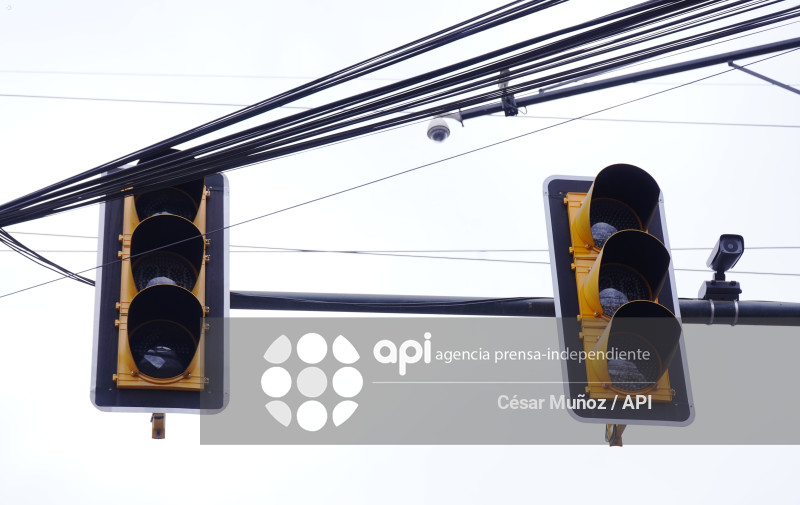 GYE-SEMAFOROS APAGADOS DURAN