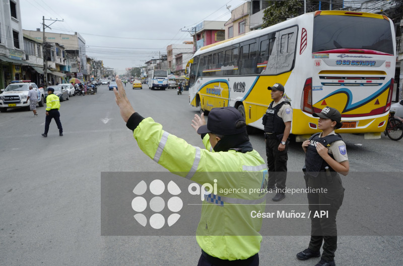 GYE-CONTROL TRANSITO DURAN