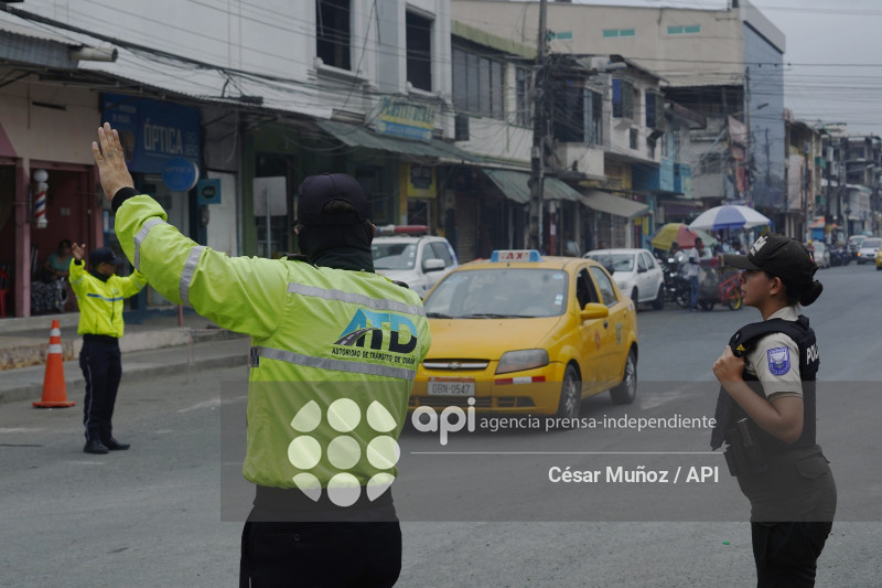 GYE-CONTROL TRANSITO DURAN