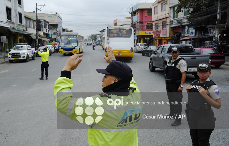 GYE-CONTROL TRANSITO DURAN