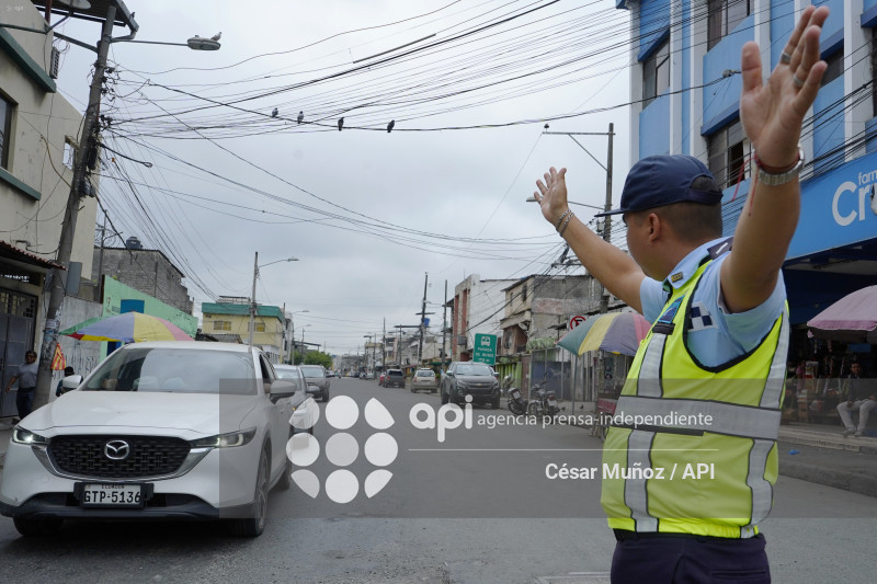 GYE-CONTROL TRANSITO DURAN