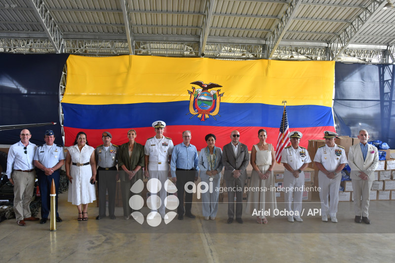 MANTA-DONACIONES-USA-ECUADOR