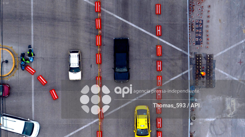 GYE-SUSPENCION CONSTRUCCION PUENTE