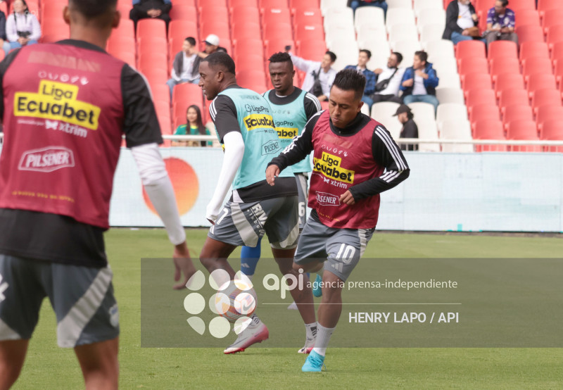 FBL LIGAECUABET LIGA QUITO VS EMELEC